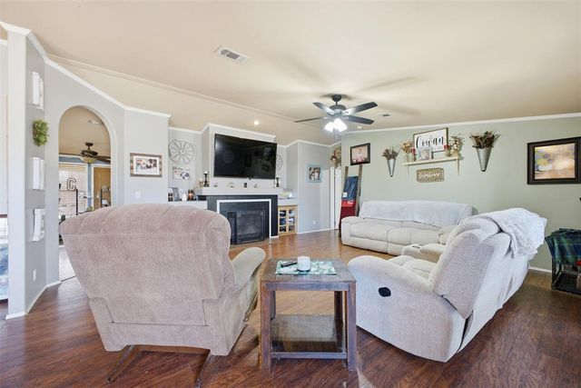 1291 Barnes Street, Sulphur, OK 73086