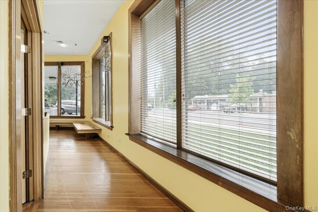 482 Kings Highway, Valley Cottage, NY 10989