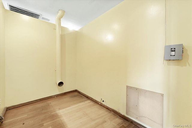 482 Kings Highway, Valley Cottage, NY 10989