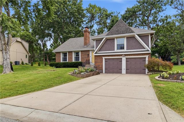 12914 W 65th Street, Shawnee, KS 66216