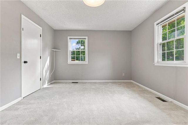 12914 W 65th Street, Shawnee, KS 66216