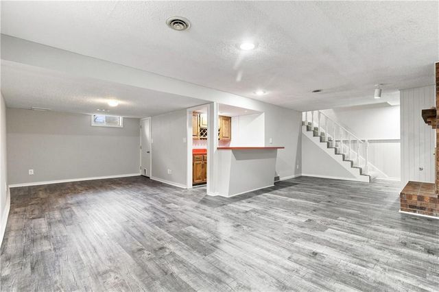 12914 W 65th Street, Shawnee, KS 66216