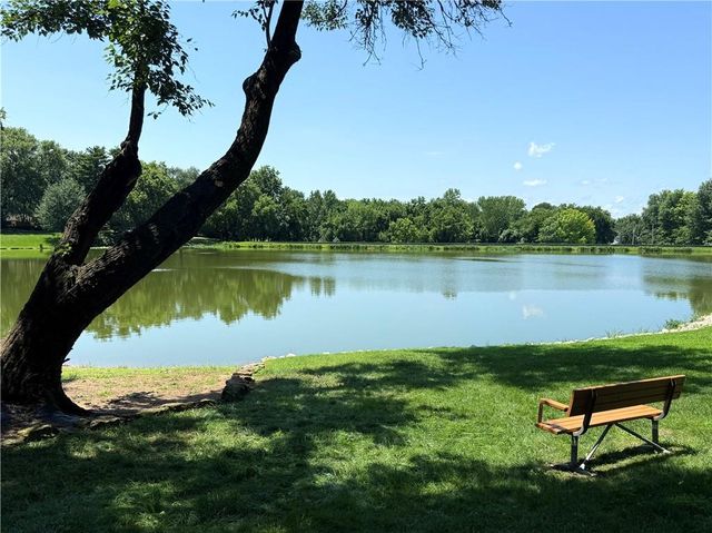 12914 W 65th Street, Shawnee, KS 66216