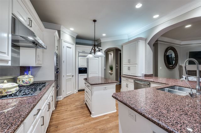 4640 Pine Valley Drive, Frisco, TX 75034