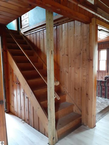 4599 Shady Lane, Oscoda, MI 48750