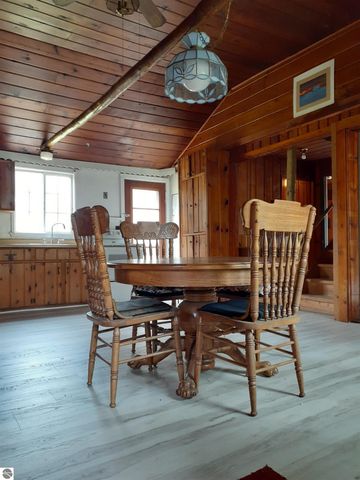 4599 Shady Lane, Oscoda, MI 48750