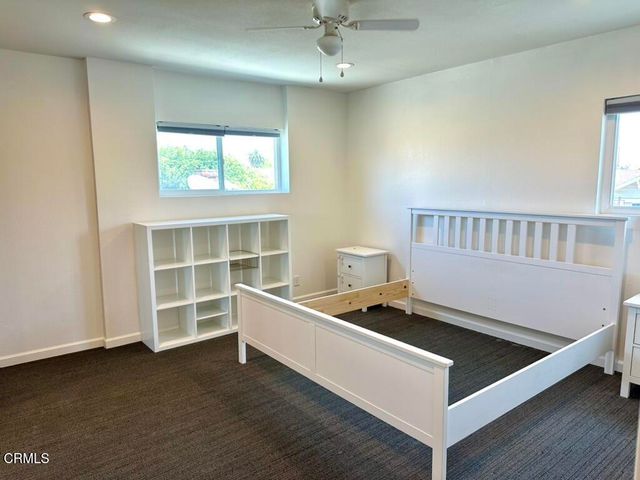 2117 9th Avenue, Los Angeles, CA 90018