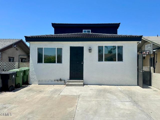 2117 9th Avenue, Los Angeles, CA 90018