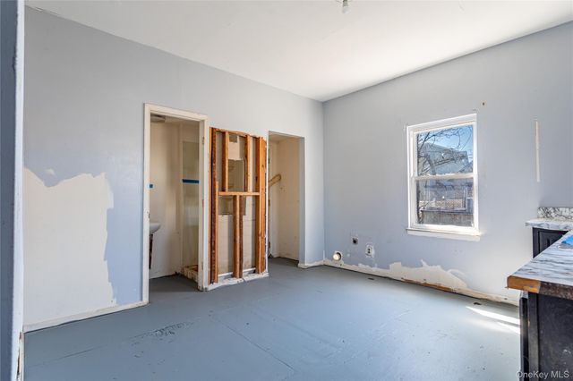 14 Dongan Street, Staten Island, NY 10310