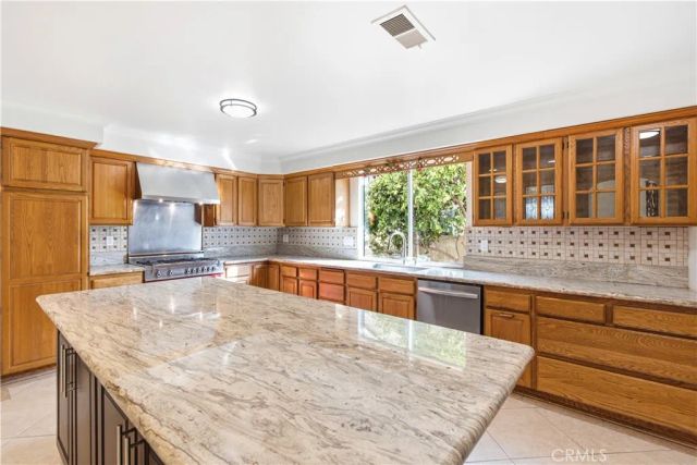 14902 Dahlquist, Irvine, CA 92604