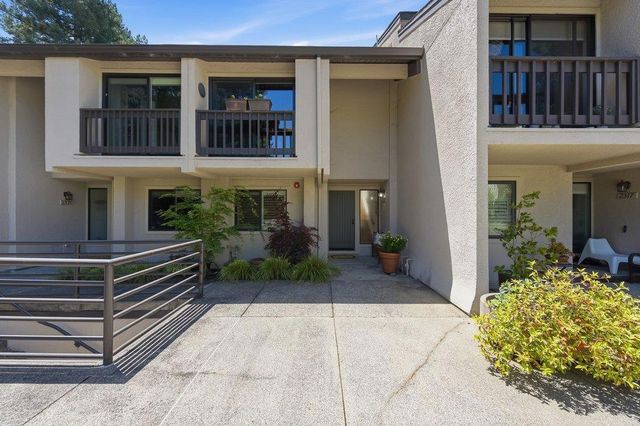 2319 Ticonderoga Drive, San Mateo, CA 94402