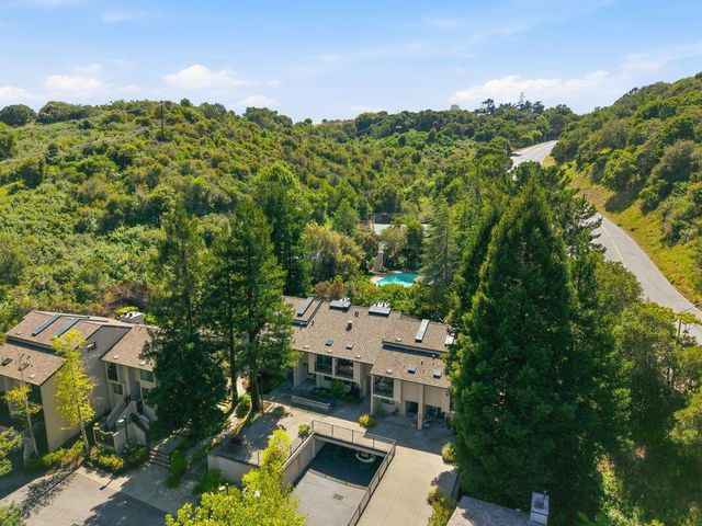 2319 Ticonderoga Drive, San Mateo, CA 94402