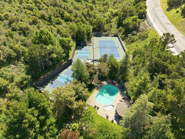 2319 Ticonderoga Drive, San Mateo, CA 94402