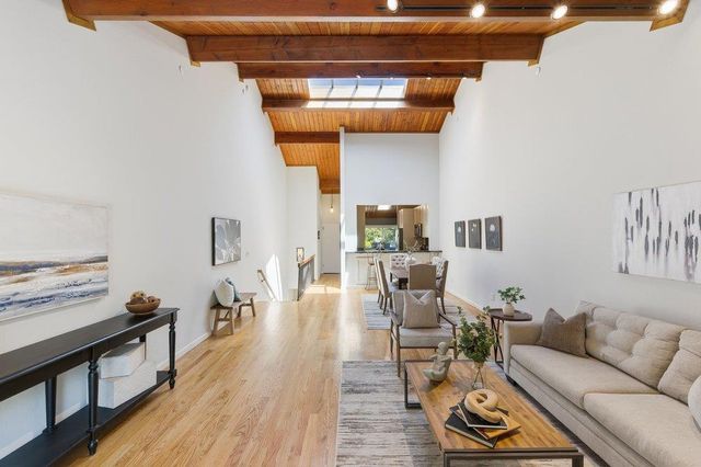 2319 Ticonderoga Drive, San Mateo, CA 94402
