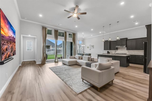 11927 Carillon Forest Drive, Humble, TX 77346
