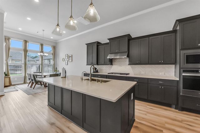 11927 Carillon Forest Drive, Humble, TX 77346