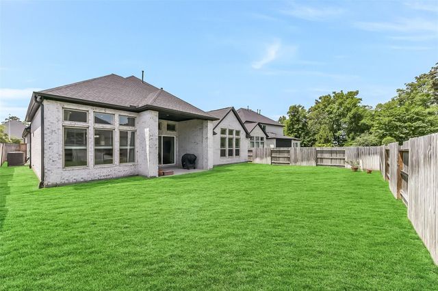 11927 Carillon Forest Drive, Humble, TX 77346