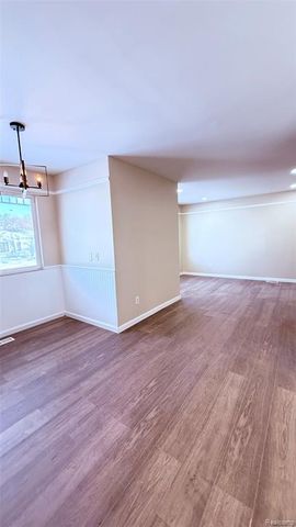 8236 Ford Avenue, Warren, MI 48089