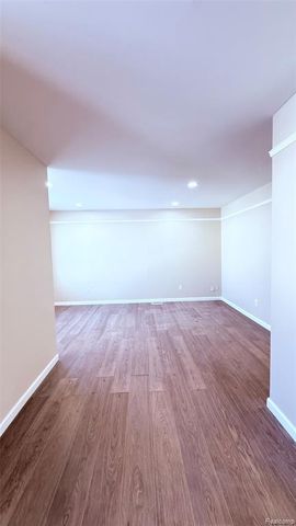 8236 Ford Avenue, Warren, MI 48089