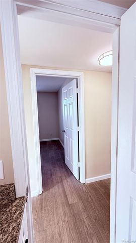 8236 Ford Avenue, Warren, MI 48089