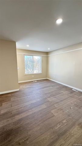 8236 Ford Avenue, Warren, MI 48089