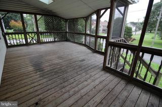 1082 GEORGETOWN RD, Paradise, PA 17562