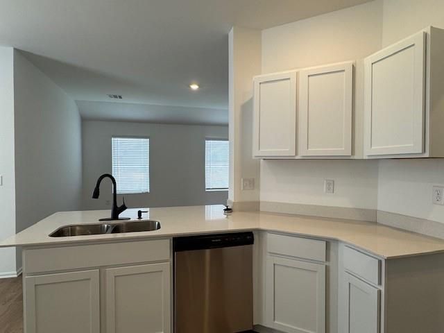 4001 Olivia Street, Mustang, OK 73064