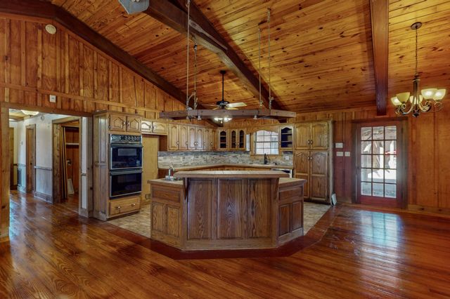 497 Council Road, NE, Charleston, TN 37310