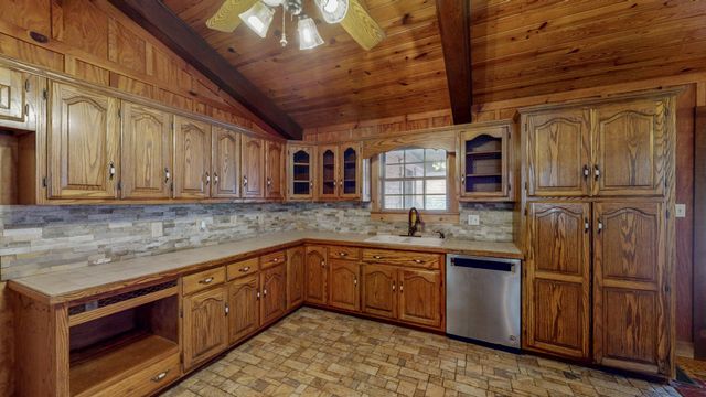 497 Council Road, NE, Charleston, TN 37310