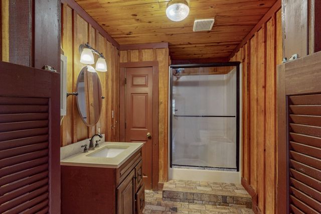497 Council Road, NE, Charleston, TN 37310