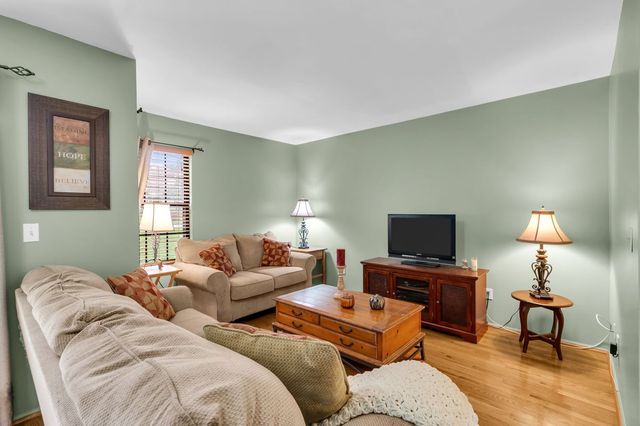 607 Santa Anita Lane, Toms River, NJ 08755