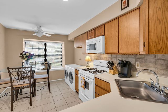 607 Santa Anita Lane, Toms River, NJ 08755
