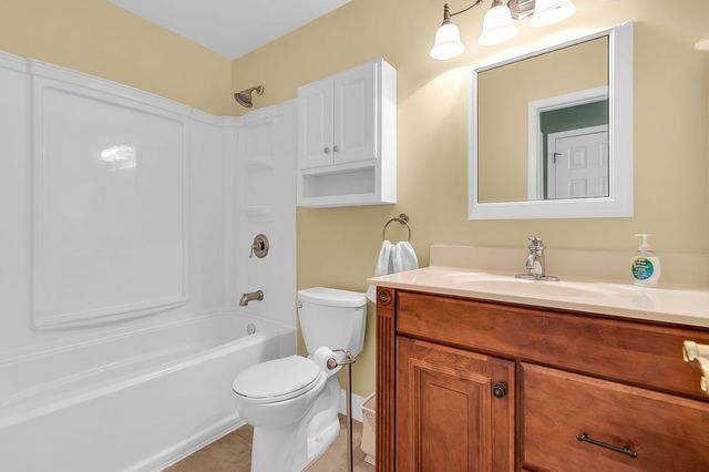 607 Santa Anita Lane, Toms River, NJ 08755