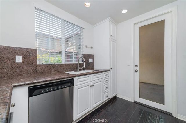 128 Coral Rose, Irvine, CA 92603
