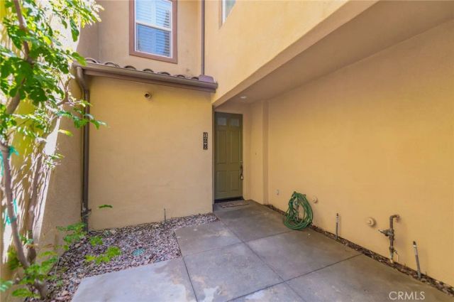 128 Coral Rose, Irvine, CA 92603