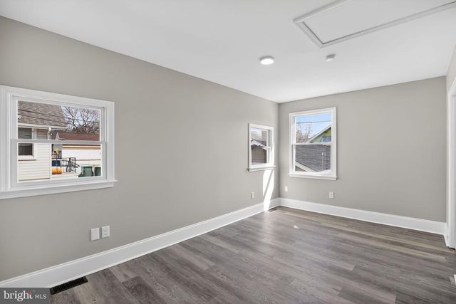 109 LINDBERGH AVE, Wilmington, DE 19804