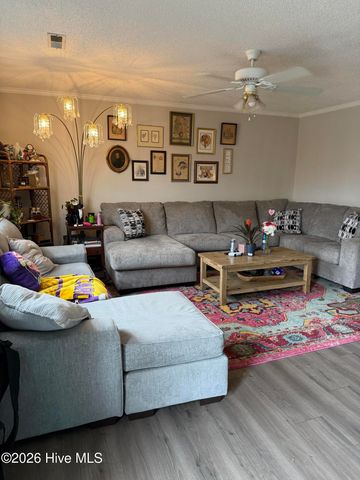 2700 Thackery Road 33, Greenville, NC 27858