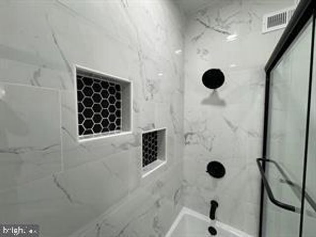 3083 EMERALD ST, Philadelphia, PA 19134