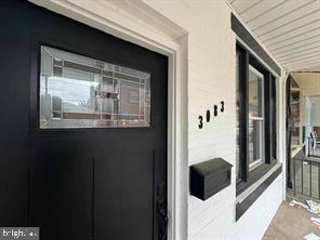 3083 EMERALD ST, Philadelphia, PA 19134