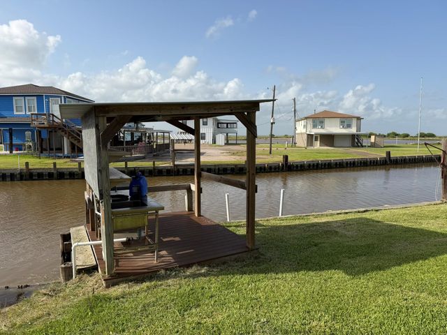 1597 County Road 441b, Brazoria, TX 77422