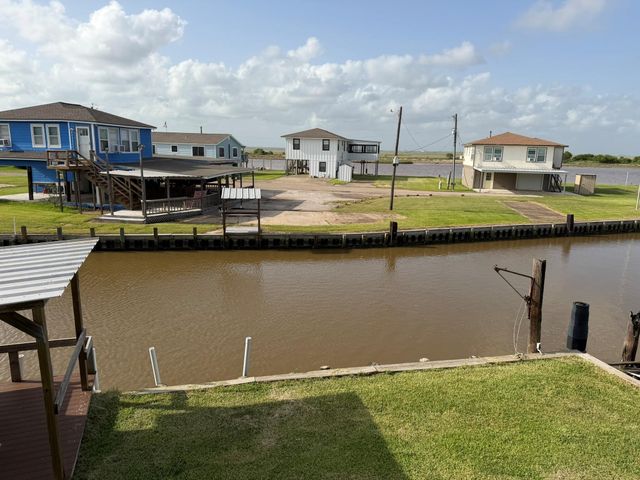 1597 County Road 441b, Brazoria, TX 77422