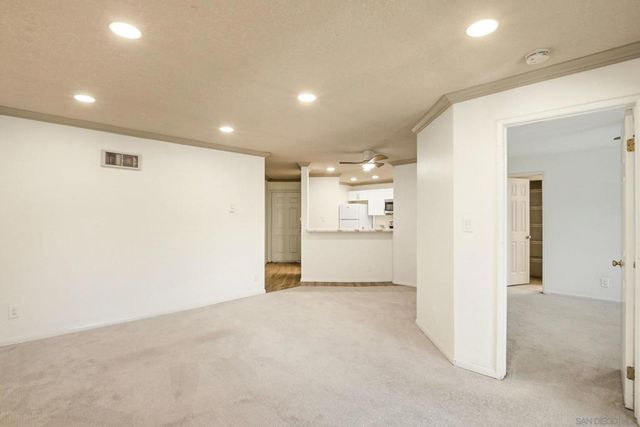 7545 Charmant 1512, San Diego, CA 92122