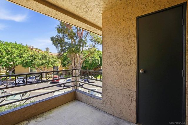 7545 Charmant 1512, San Diego, CA 92122