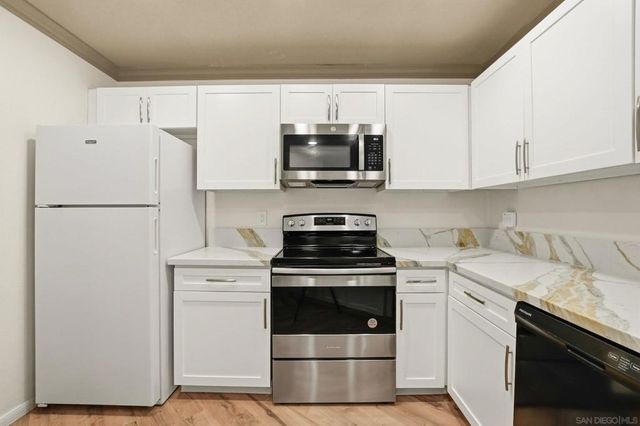 7545 Charmant 1512, San Diego, CA 92122