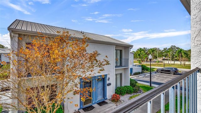 8800 BARDMOOR BOULEVARD 12, Seminole, FL 33777