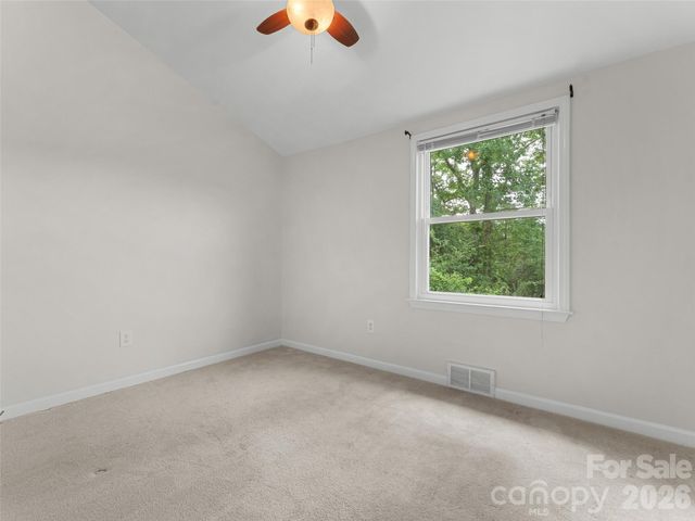 1705 Willow Road, Hendersonville, NC 28739