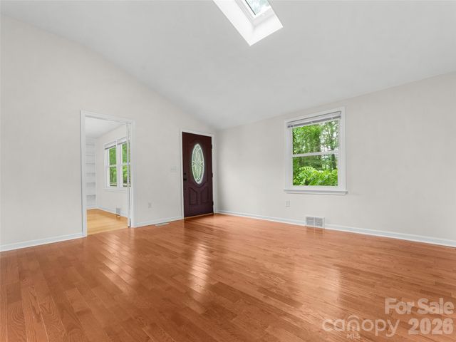 1705 Willow Road, Hendersonville, NC 28739