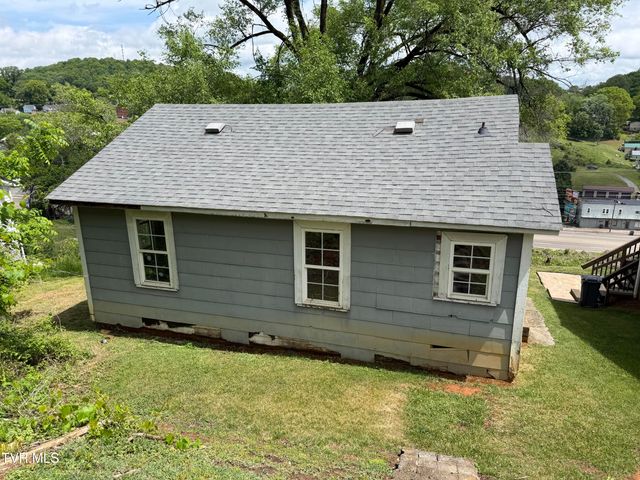1044 Fairway Avenue, Kingsport, TN 37665