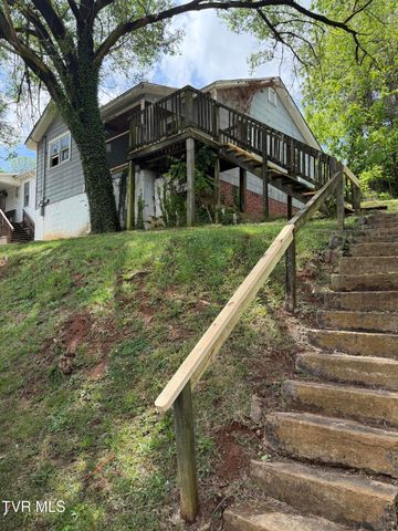 1044 Fairway Avenue, Kingsport, TN 37665