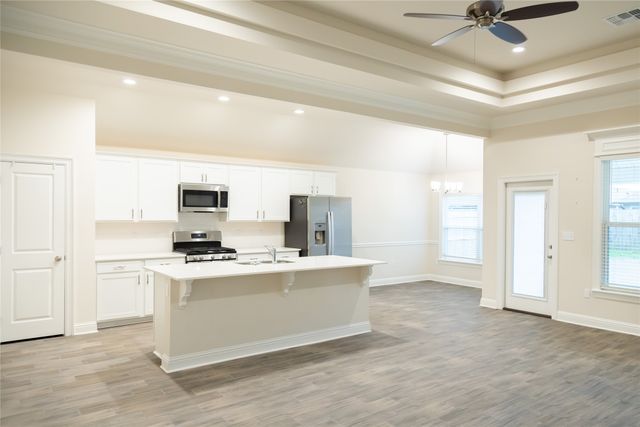 4221 Toledo Bend Drive, Bossier City, LA 71111